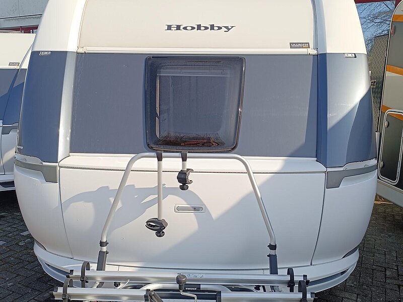 Titelbild Hobby De Luxe 545 KMF