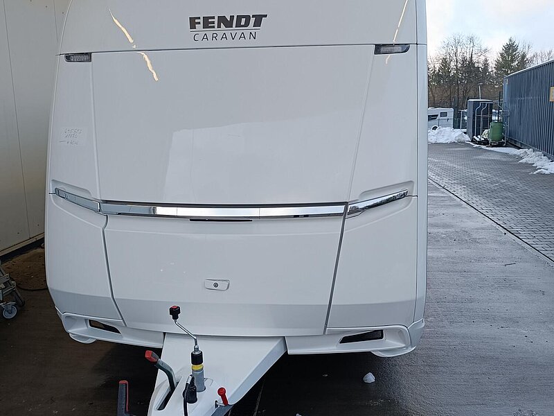Titelbild Fendt Apero 495 SFB