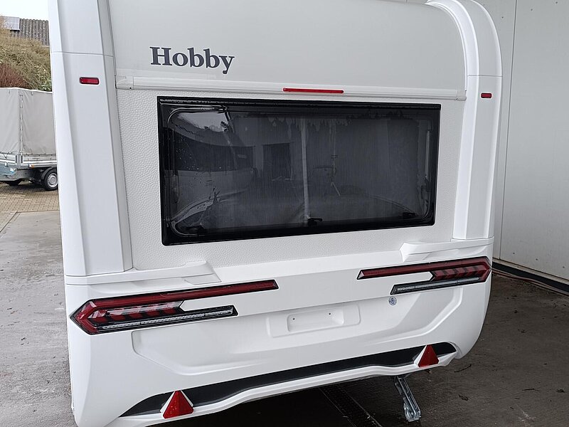 Titelbild Hobby De Luxe 460 UFe